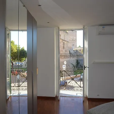 Apartment La Piu Bella In Old Town Bari
