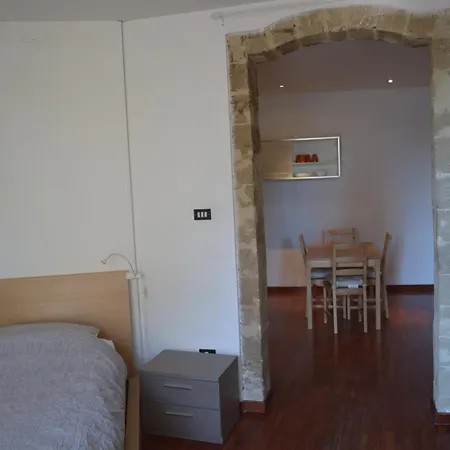 La Bella In Old Town *